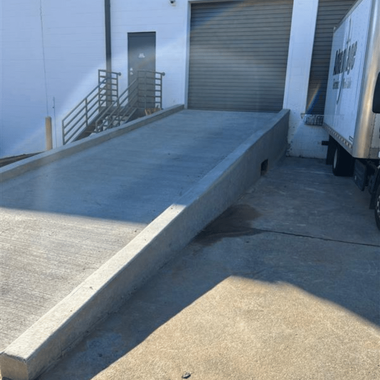 commercial truck ramp